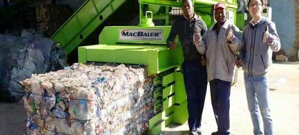 MacBaler- automatic baler for waste plastic